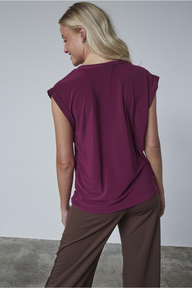 LOW A 10629 DEEP BORDEAUX
